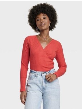 Universal Thread Red Slim-Fit Long-Sleeve V-Neck Wrap Shirt (Medium)